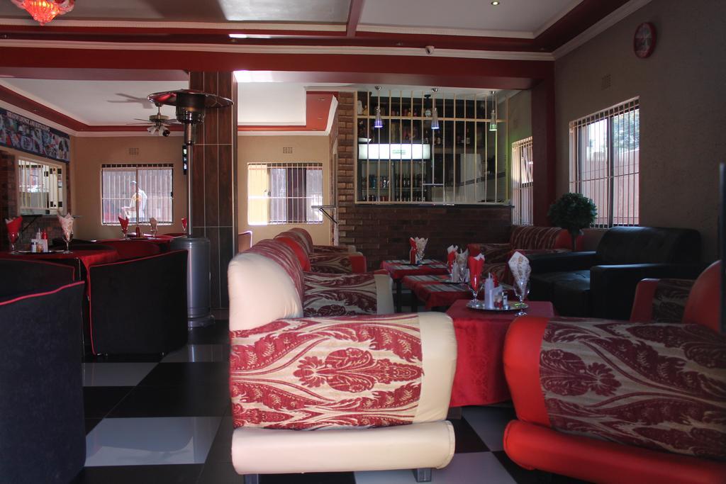 Miraton Guest Lodge Johannesburg Ngoại thất bức ảnh